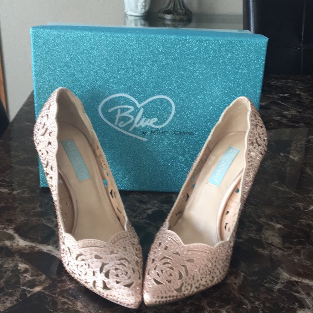 Betsey  Johnson pumps